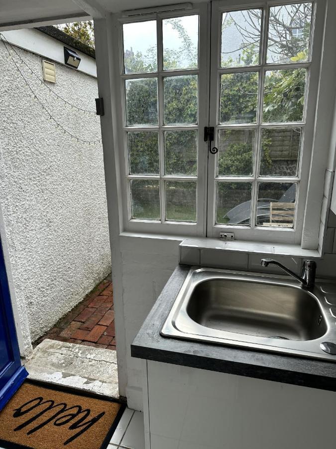 Amazing Apartment, Private Garden, Off Street Parking Brighton Exterior photo